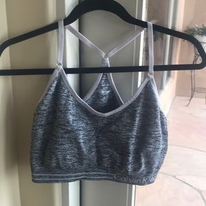 Calvin Klein bra no padding